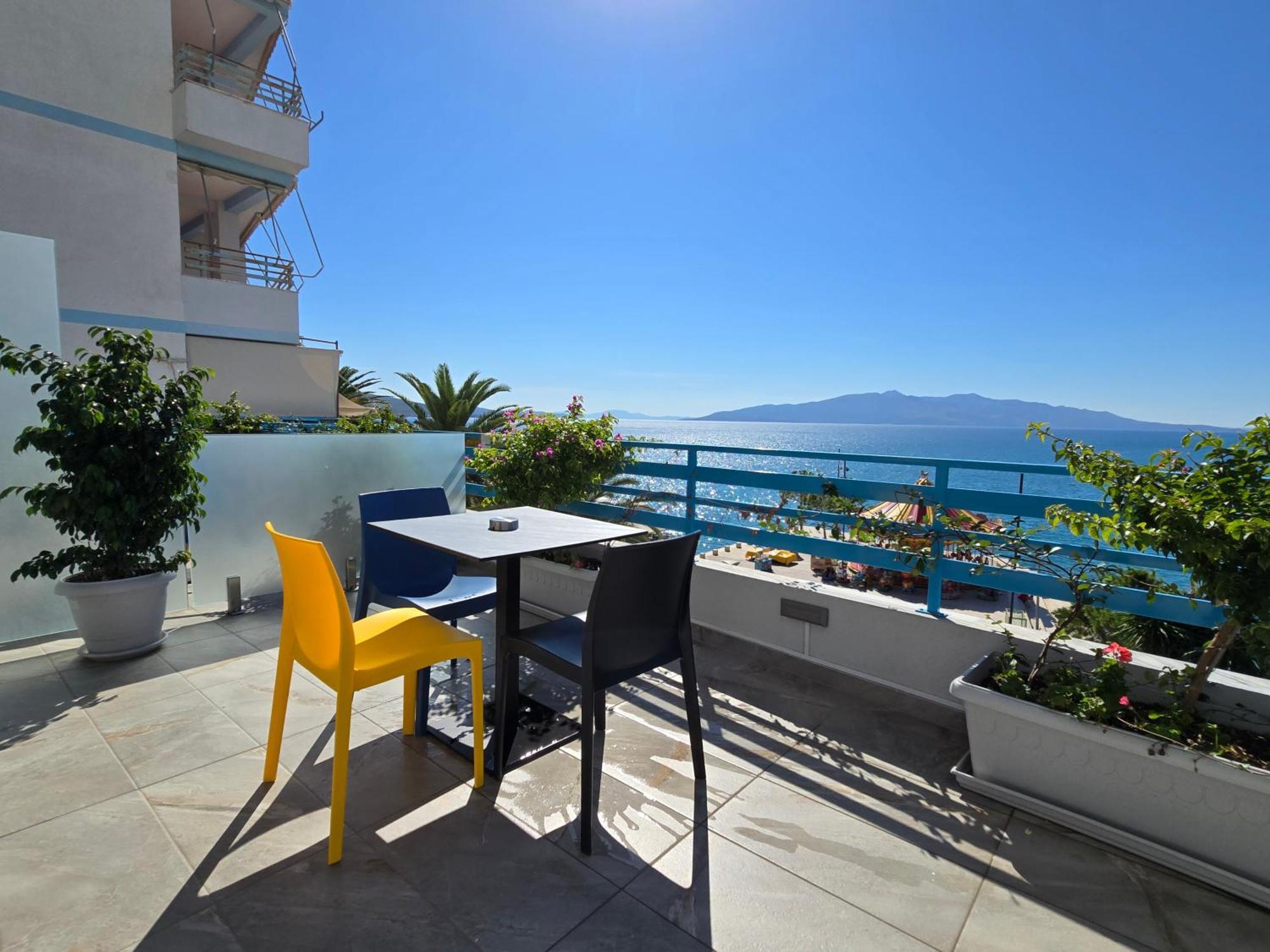 Oni Apartments Sarandë Exterior foto
